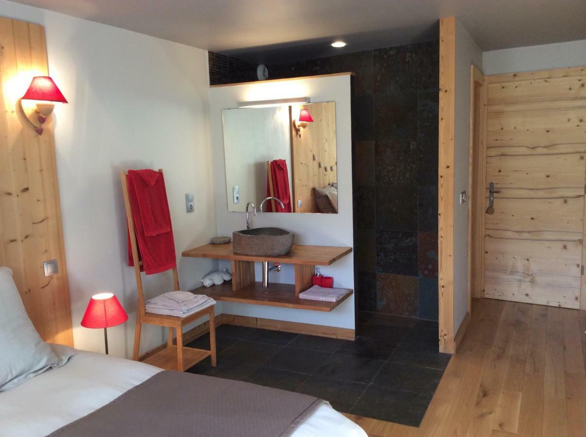 Au Charnet Bed & Breakfast Les Fourgs Dış mekan fotoğraf